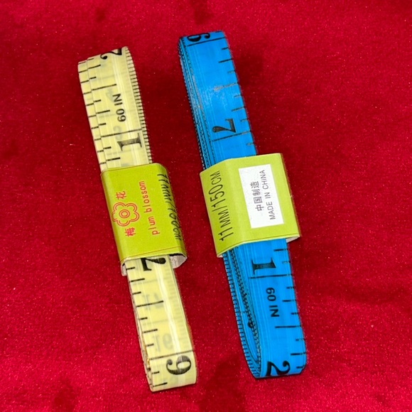 Set of 2 soft measuring tapes - Picture 2 of 2
